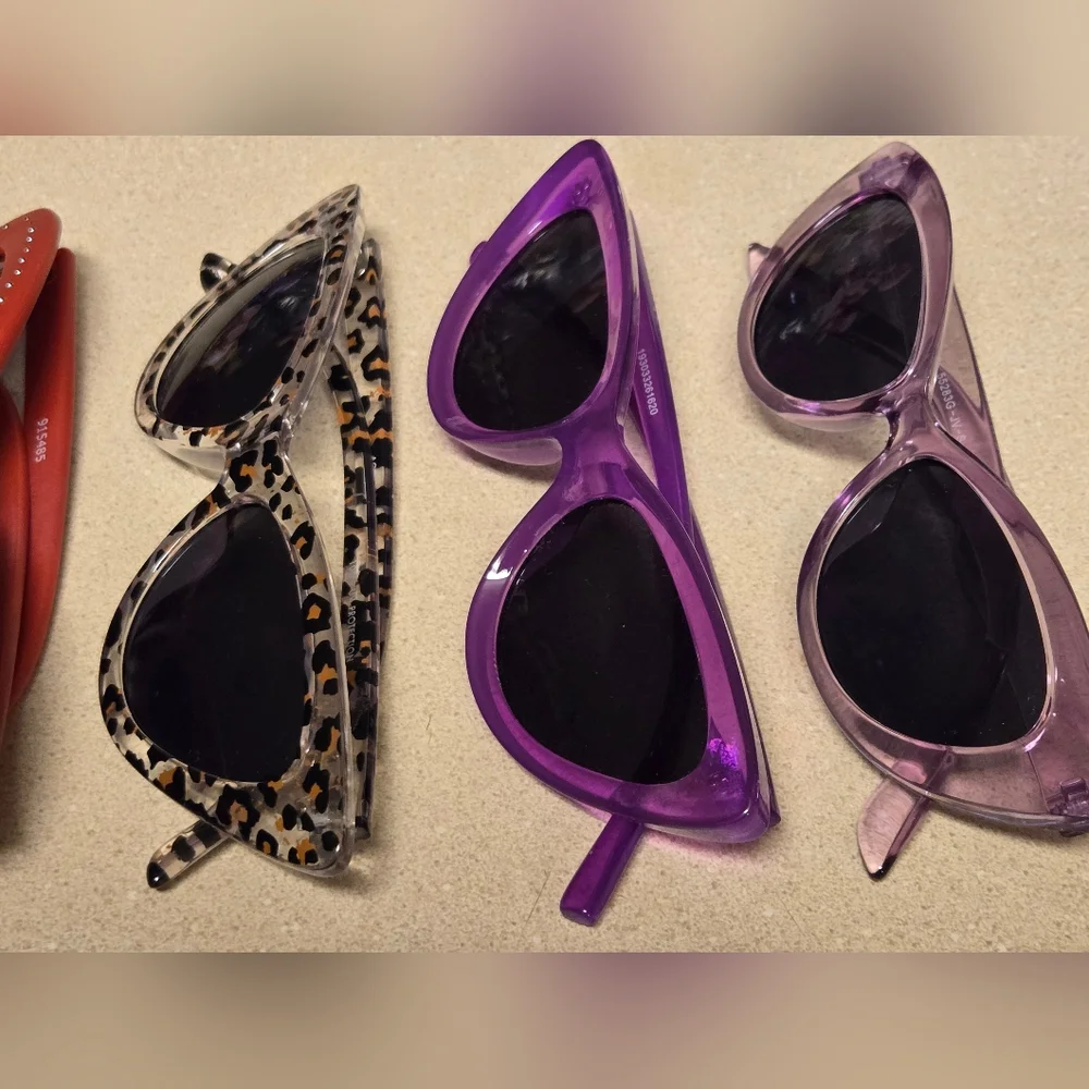 Stylish Cat-Eye Sunglasses Set Of 5 Purple, Black, Animal Print, Red